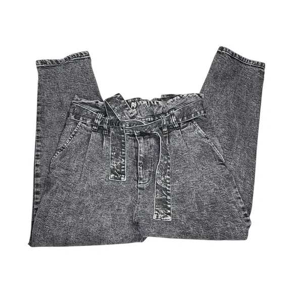 Who What Wear Black Acid Wash Belted Paper Bag High Rise Jeans Size 8 - Picture 1 of 3